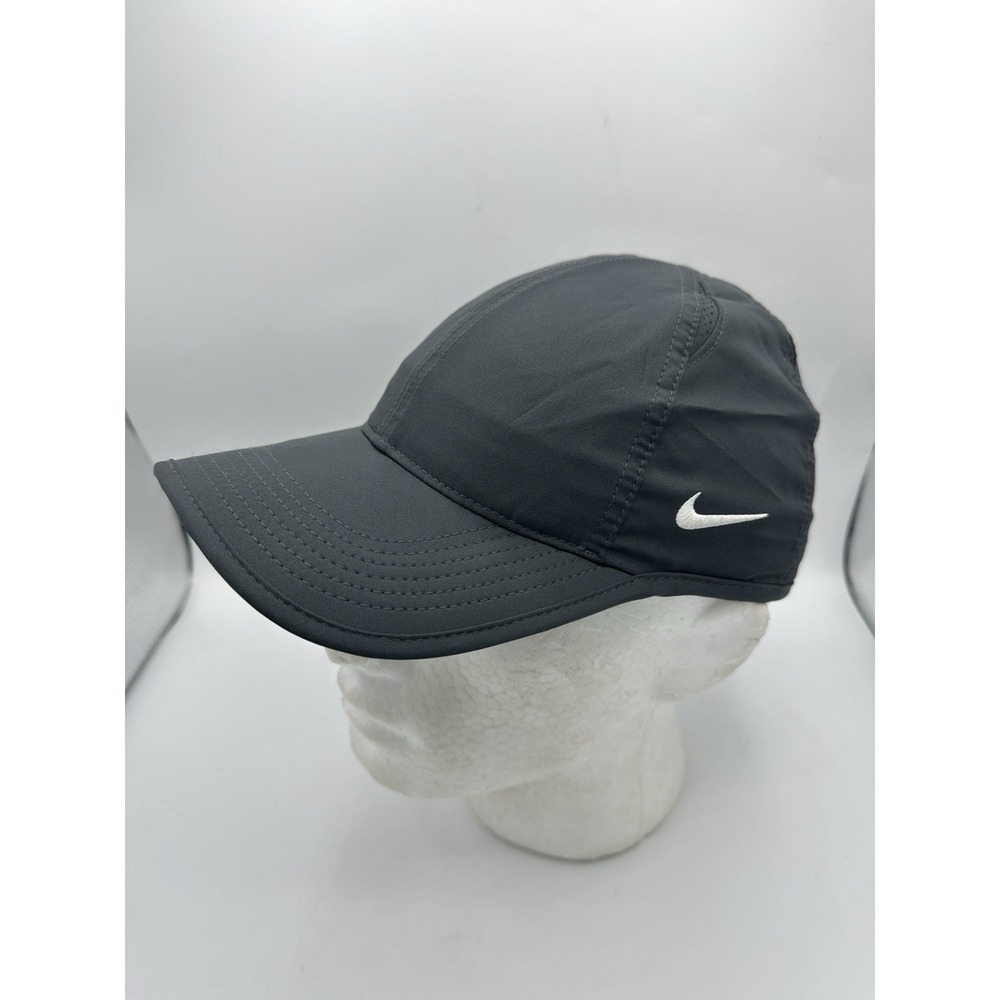 Nike Team Featherlight Solid Cap Black Dri-FIT Running Golf Adjustable Hat